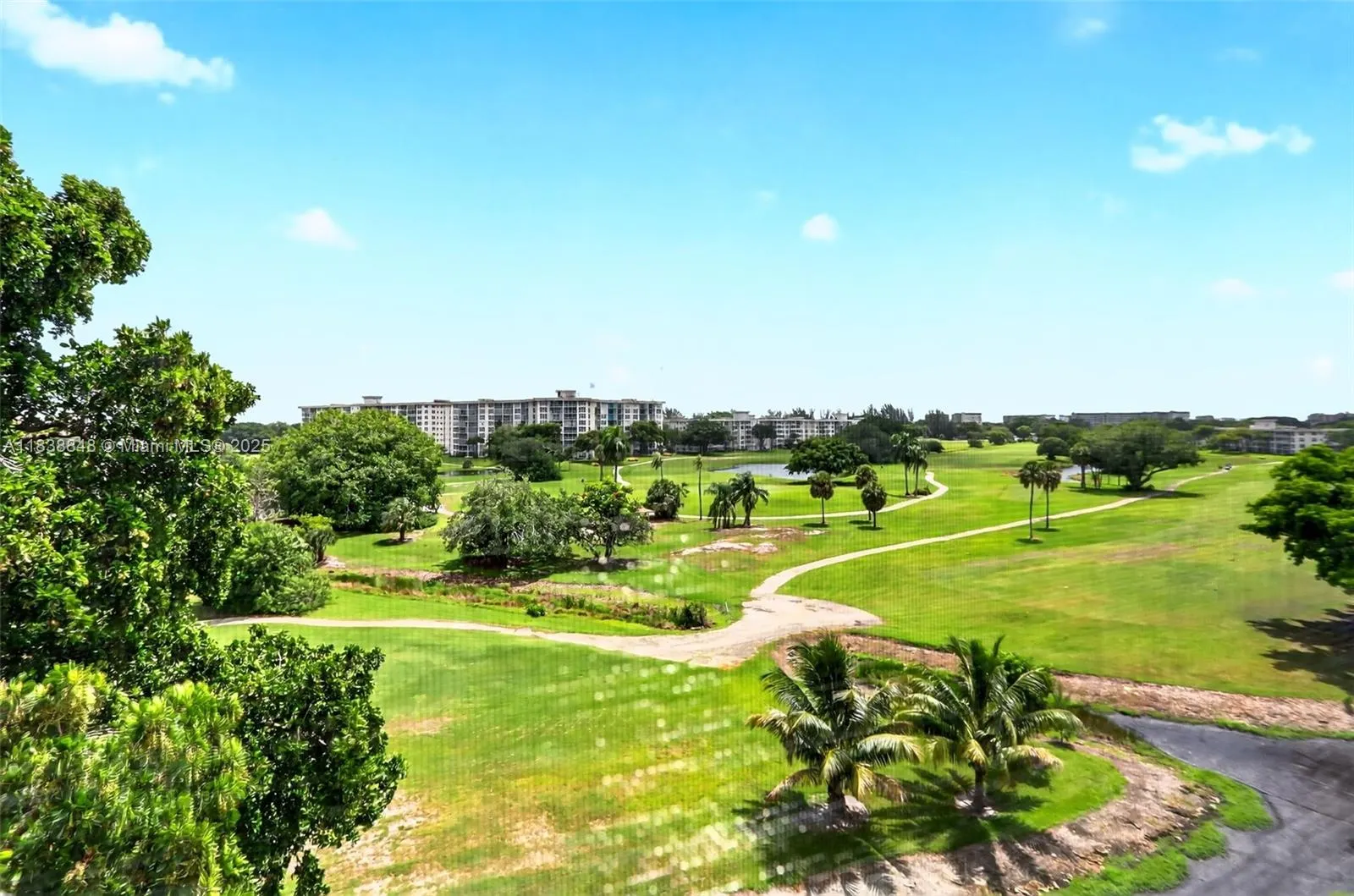 2901 S Palm Aire Dr, #608