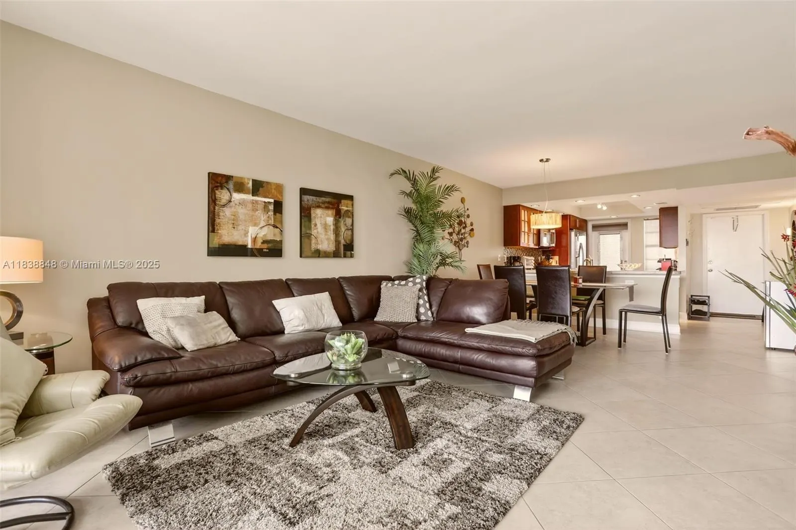 2901 S Palm Aire Dr, #608