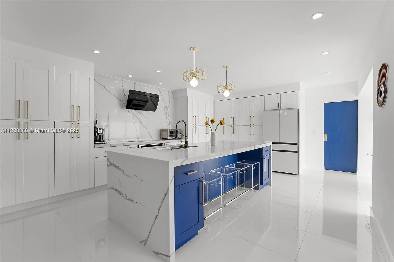 22818 El Dorado Dr