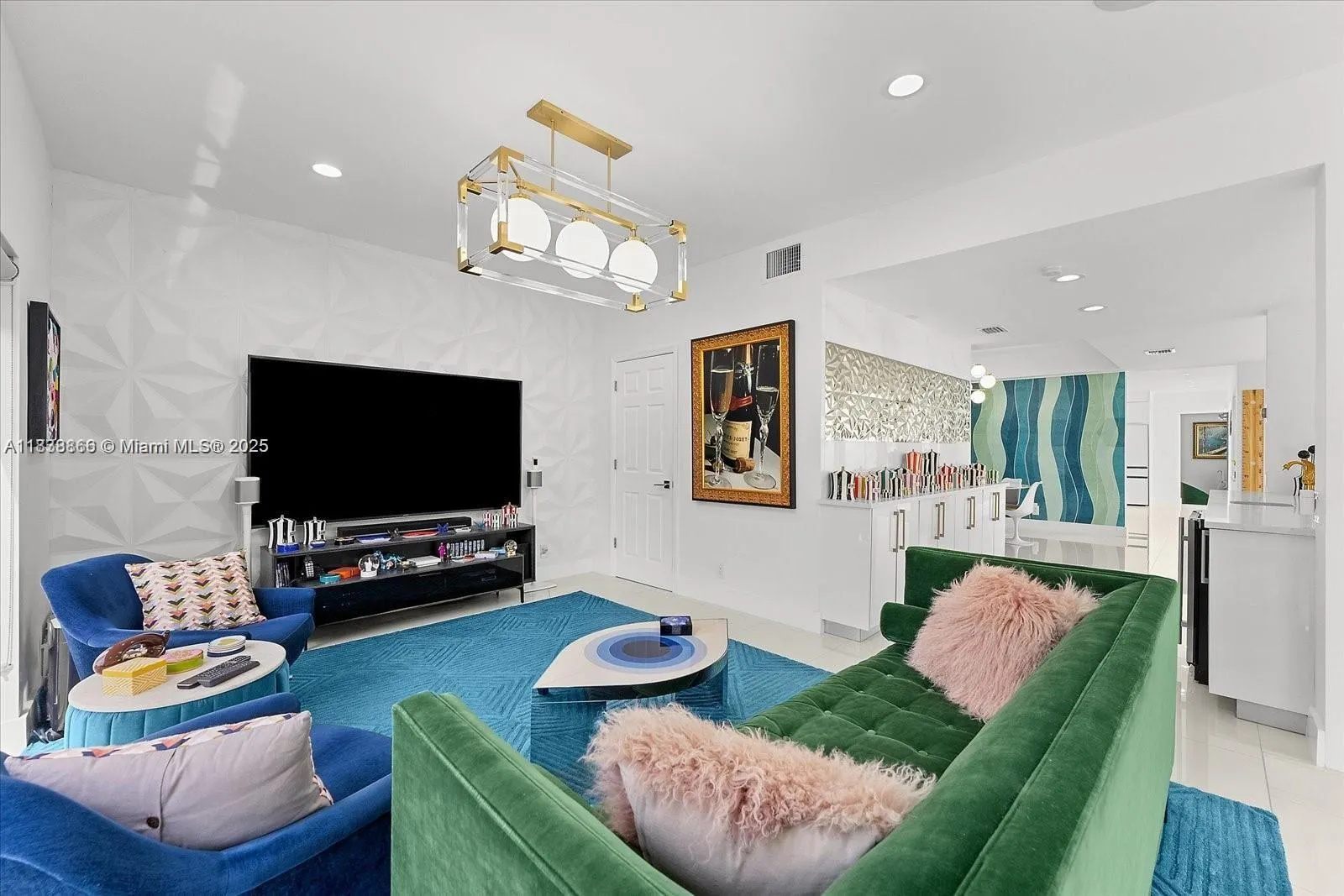 22818 El Dorado Dr