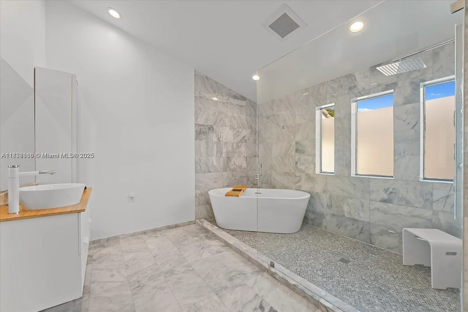 22818 El Dorado Dr