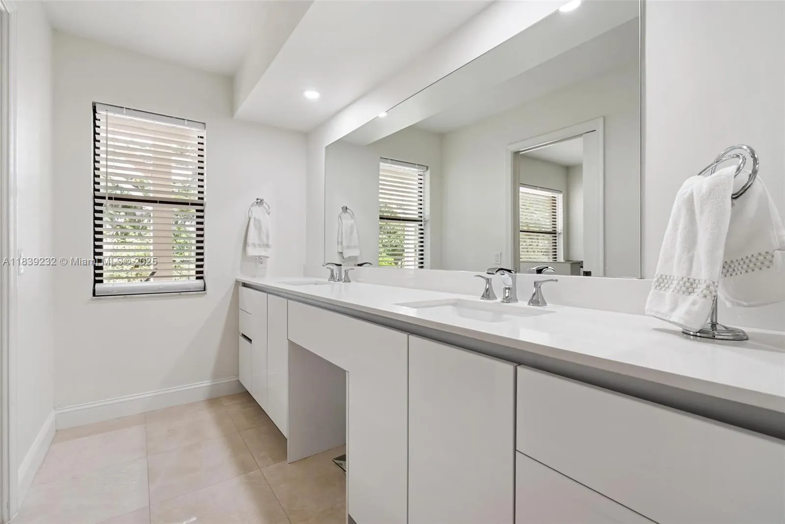 2685 NW 27th Ter