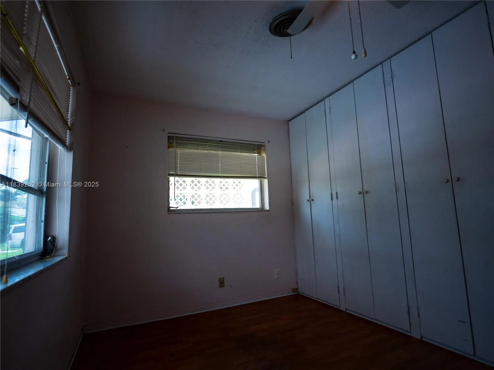 2918 NW 46th St