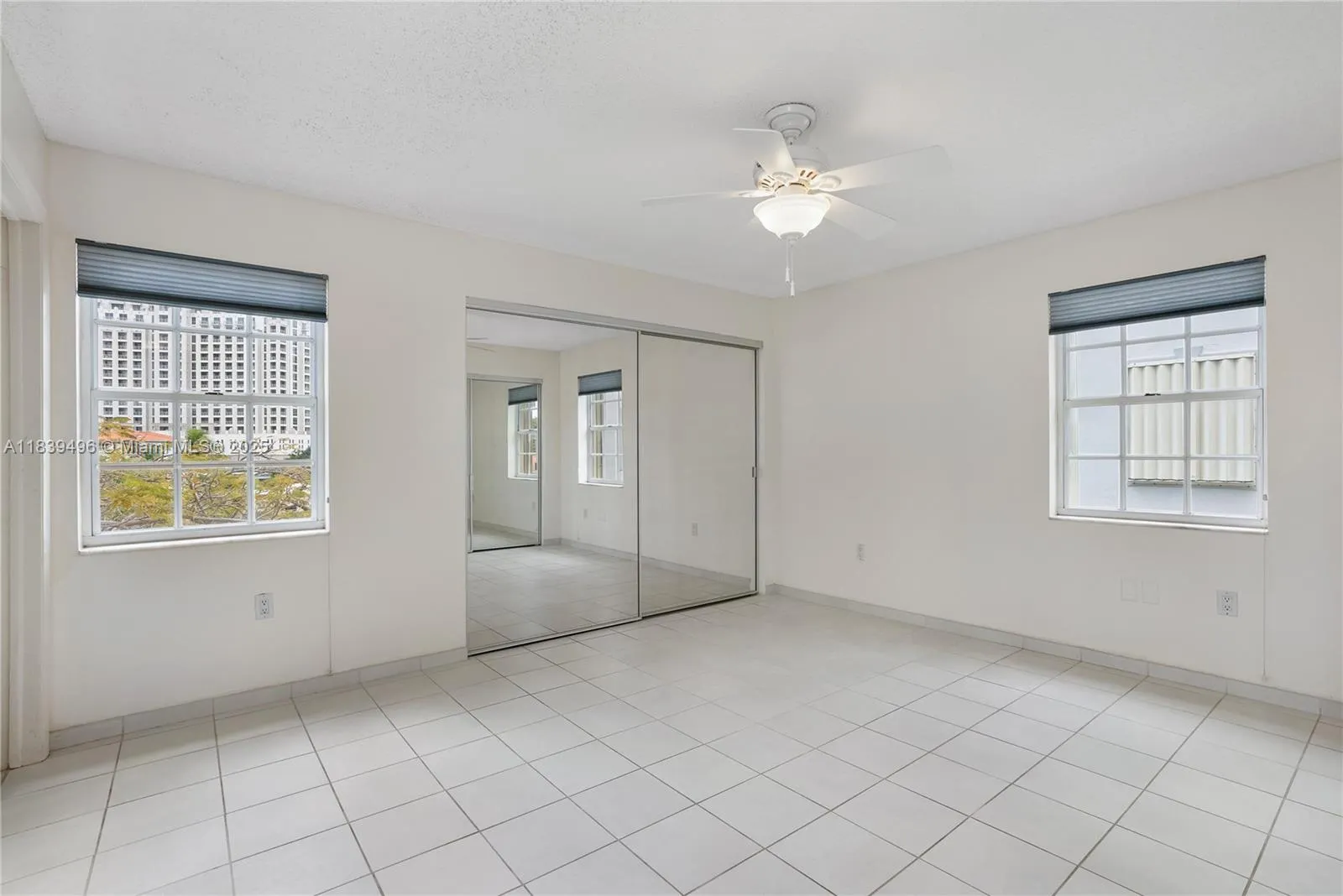 37 Majorca Ave, #401