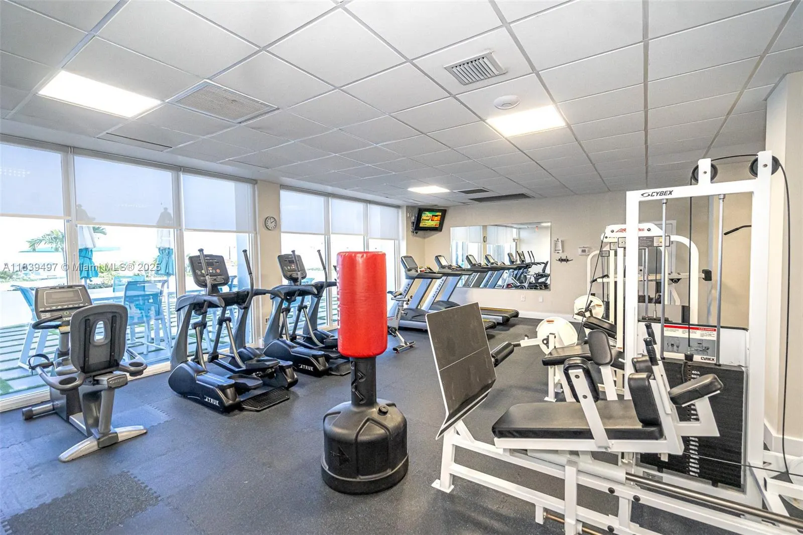 3140 S Ocean Dr, #201
