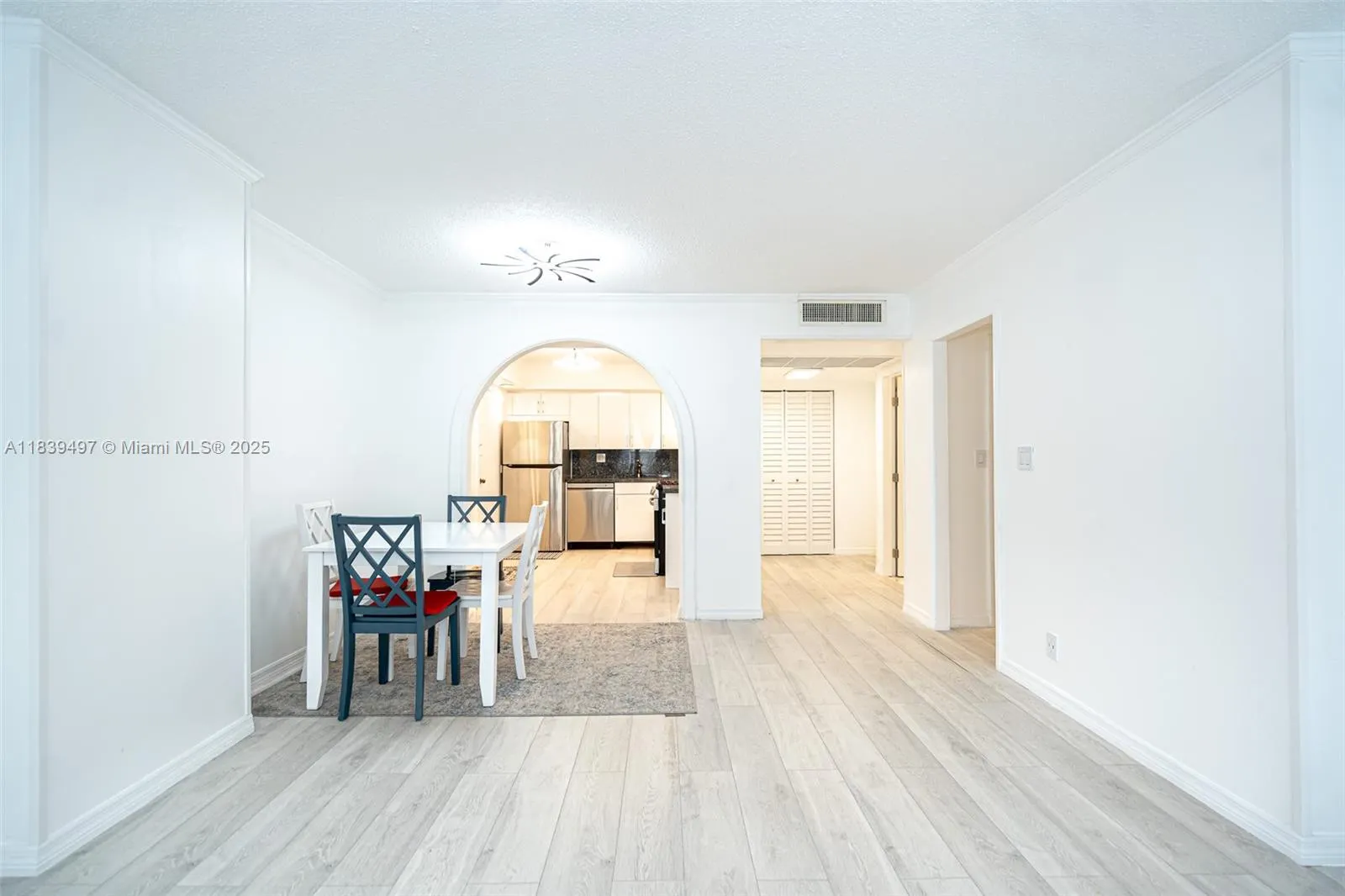 3140 S Ocean Dr, #201