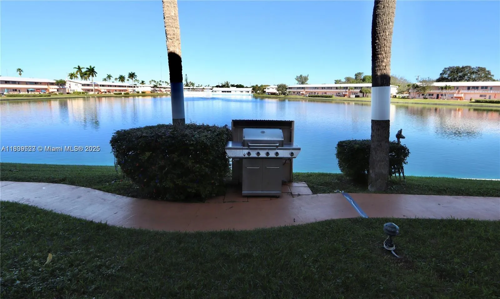 900 SW 11th Ave, #C