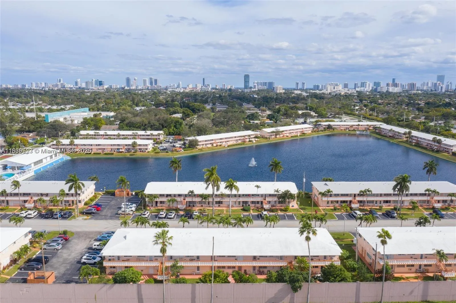 900 SW 11th Ave, #C