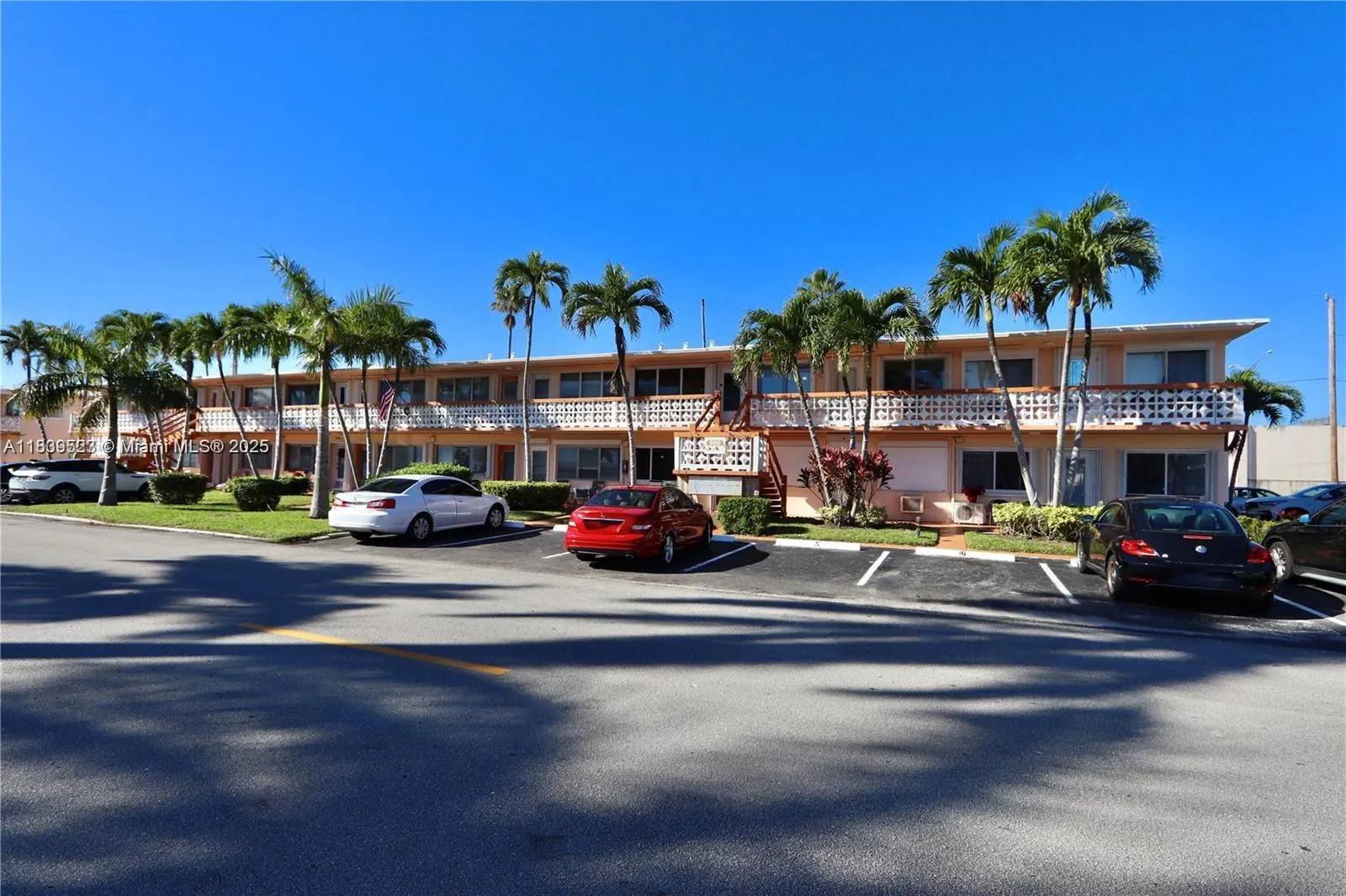 900 SW 11th Ave, #C