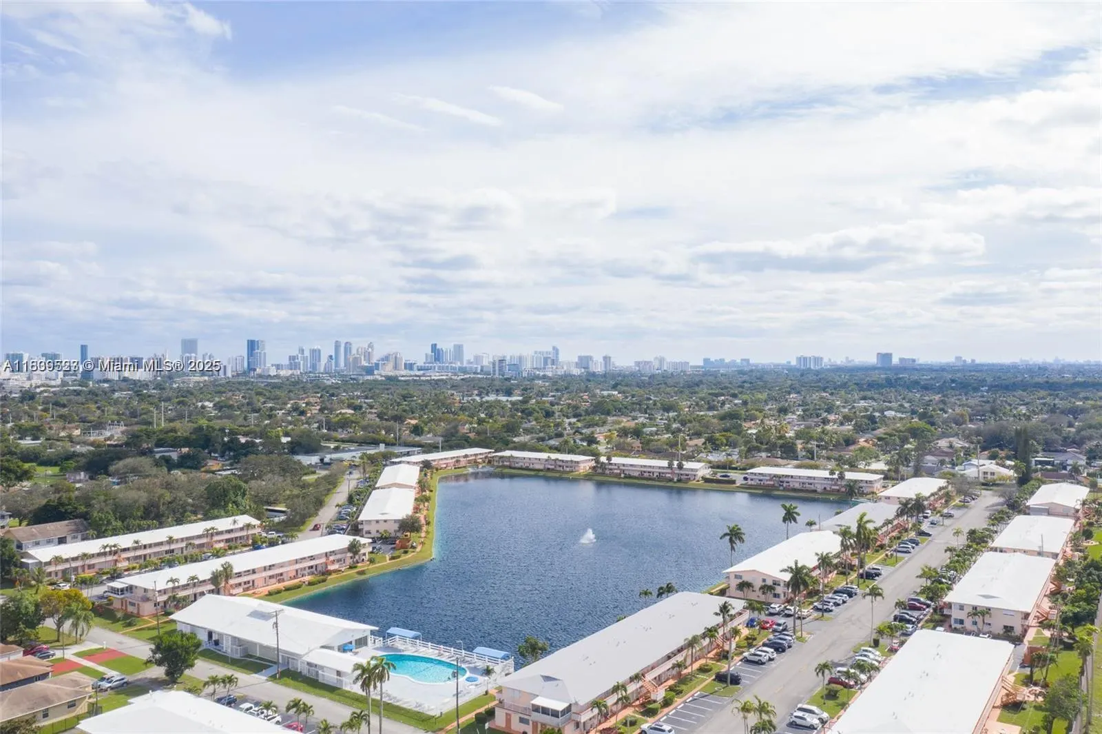 900 SW 11th Ave, #C
