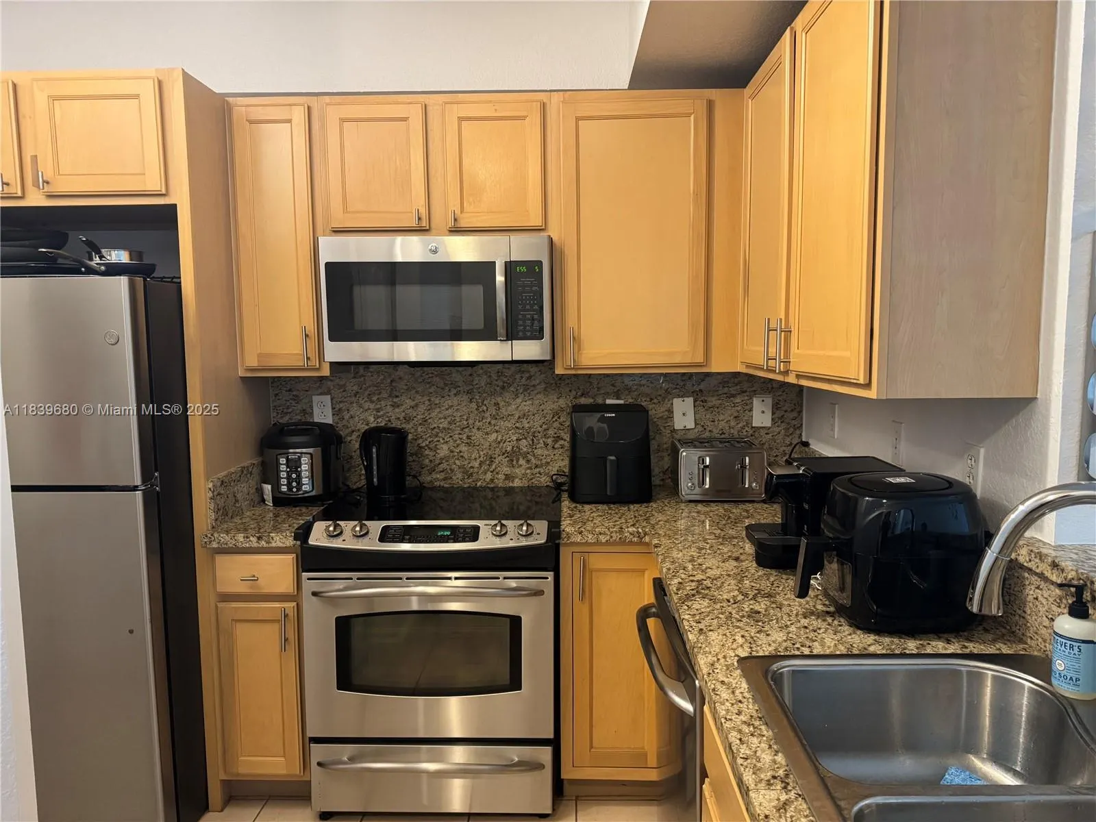 6001 SW 70th St, #304