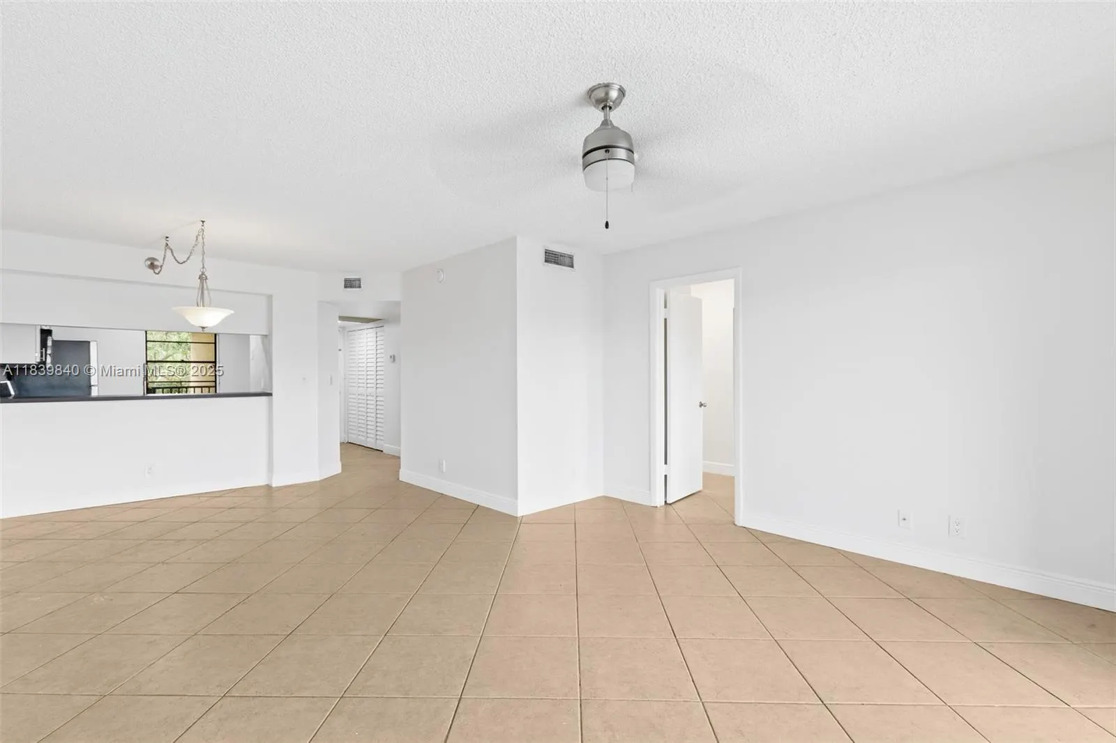 10501 W Broward Blvd, #407
