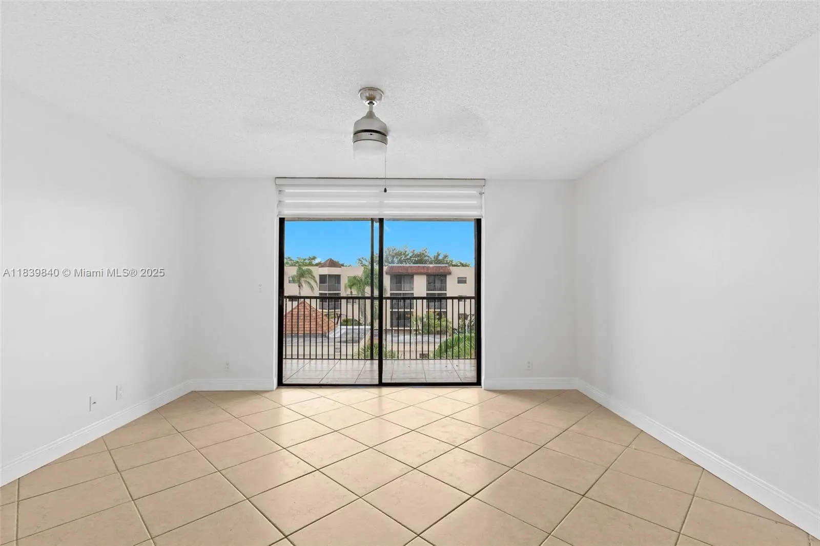 10501 W Broward Blvd, #407