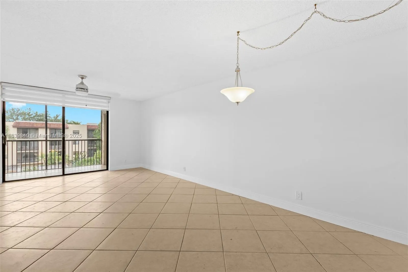 10501 W Broward Blvd, #407