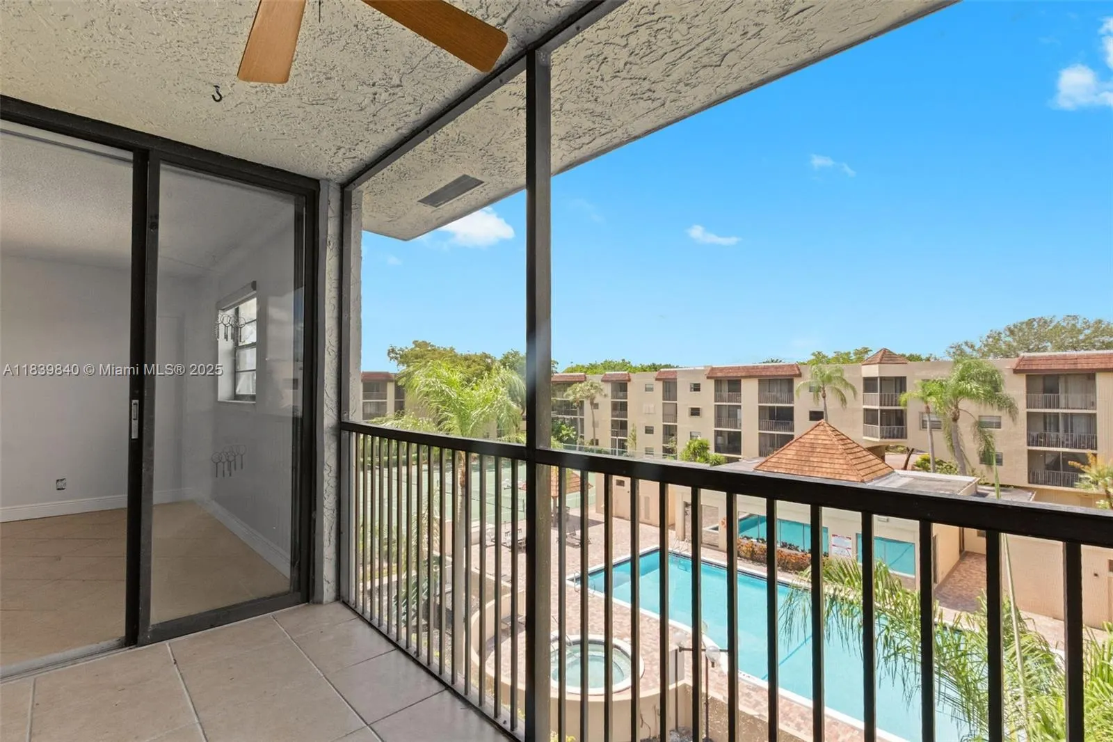 10501 W Broward Blvd, #407