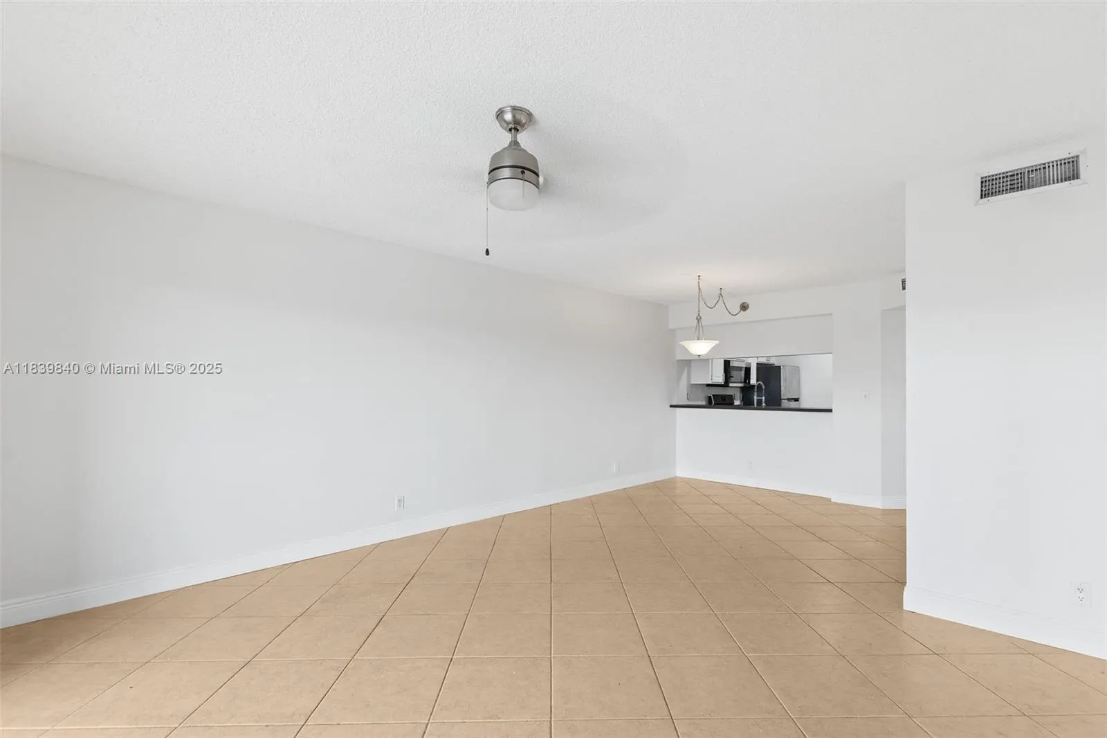 10501 W Broward Blvd, #407