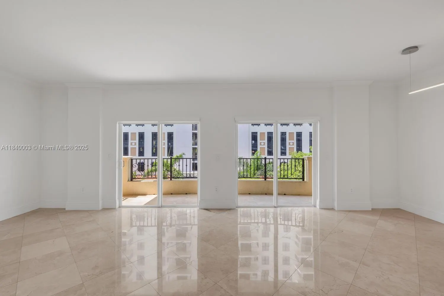 20 Calabria Ave, #505
