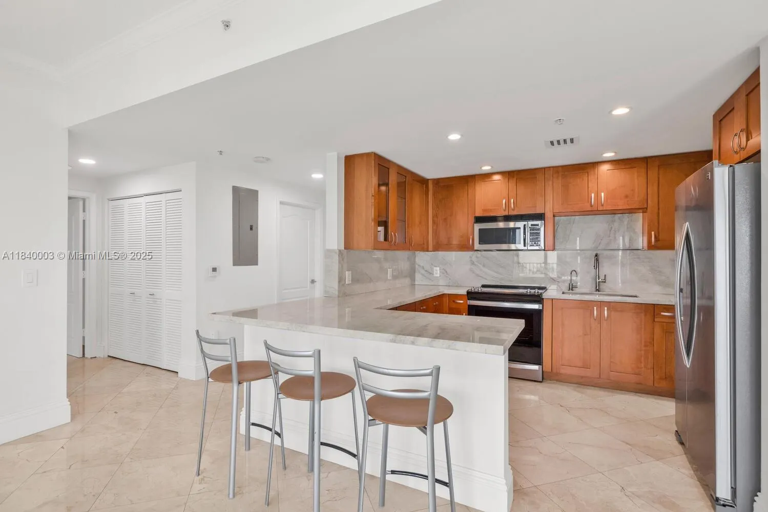 20 Calabria Ave, #505