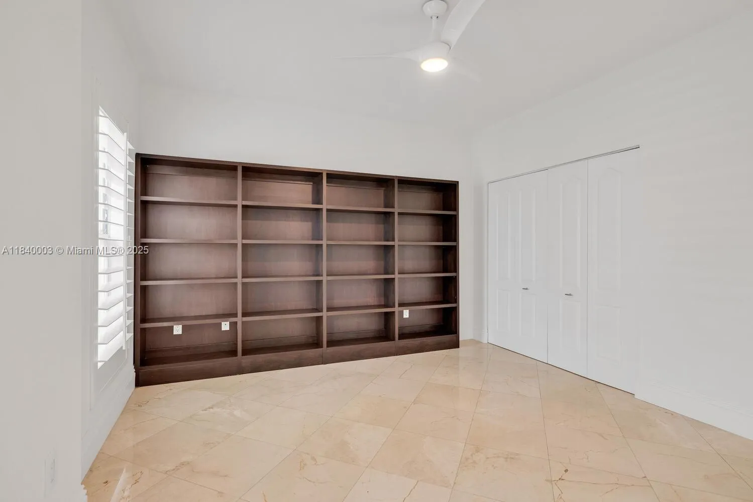 20 Calabria Ave, #505