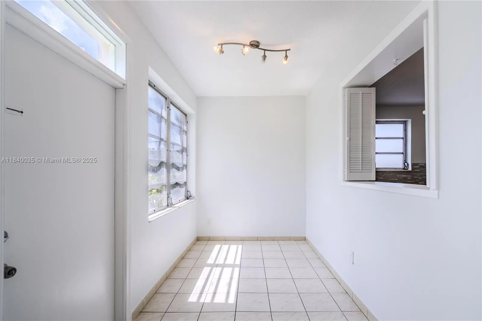 421 NE 1st St, #101