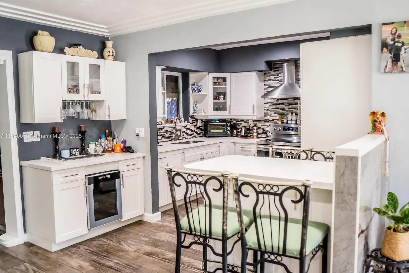 1004 NE 151st Ter