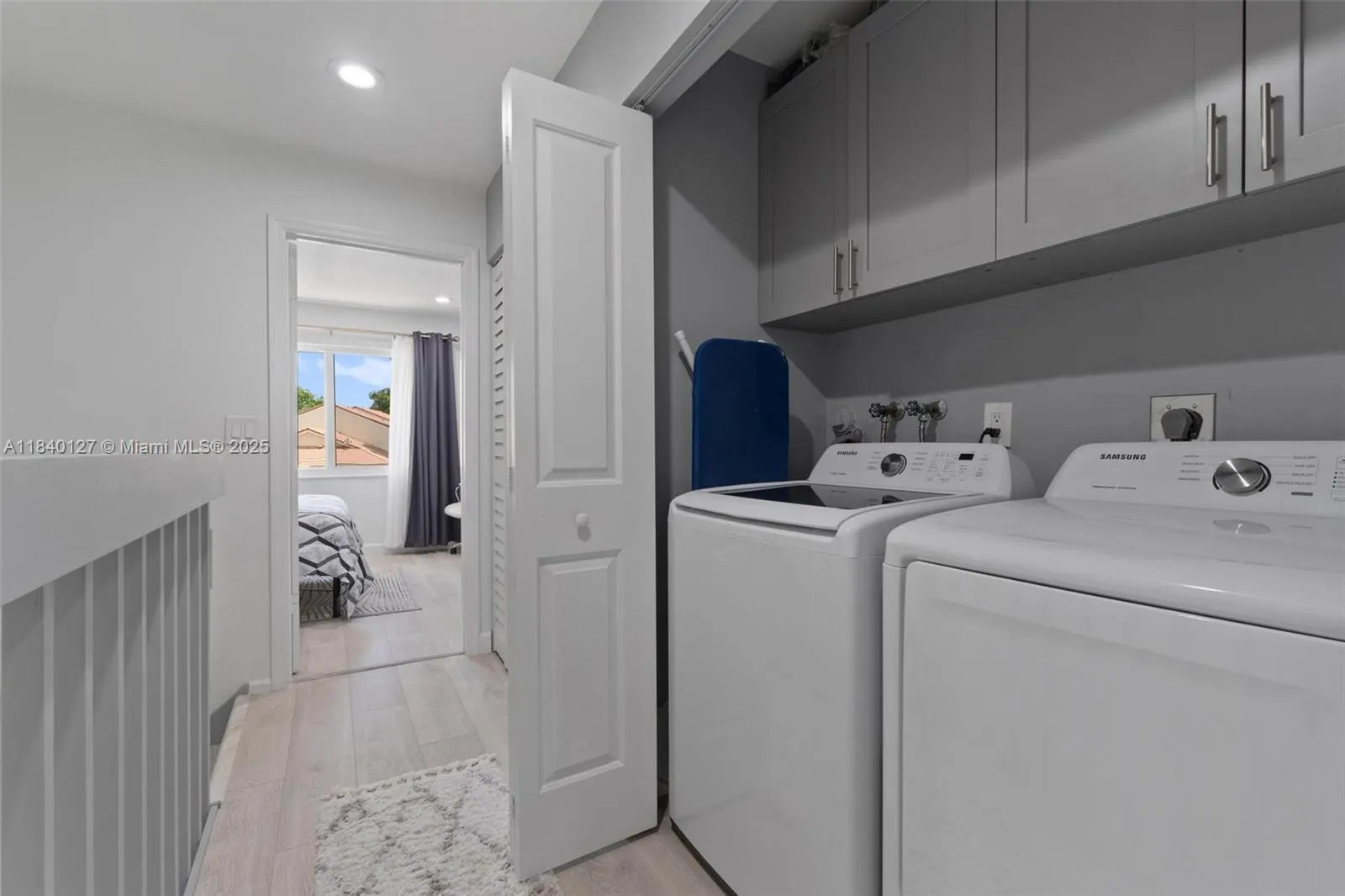 6348 Walk Cir