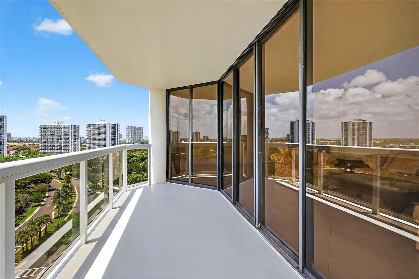 20185 E Country Club Dr, #1405