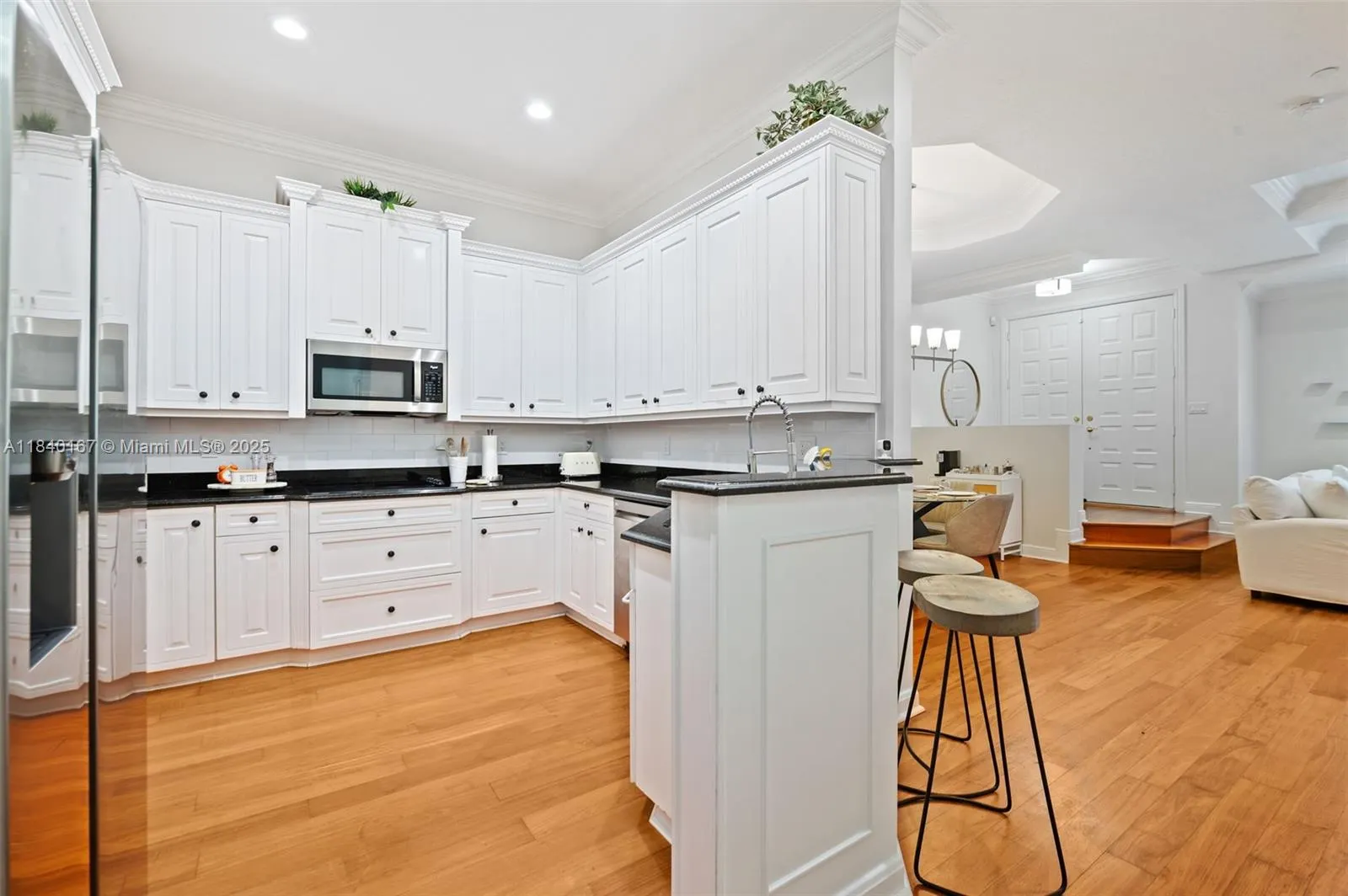 400 NE 69th Cir