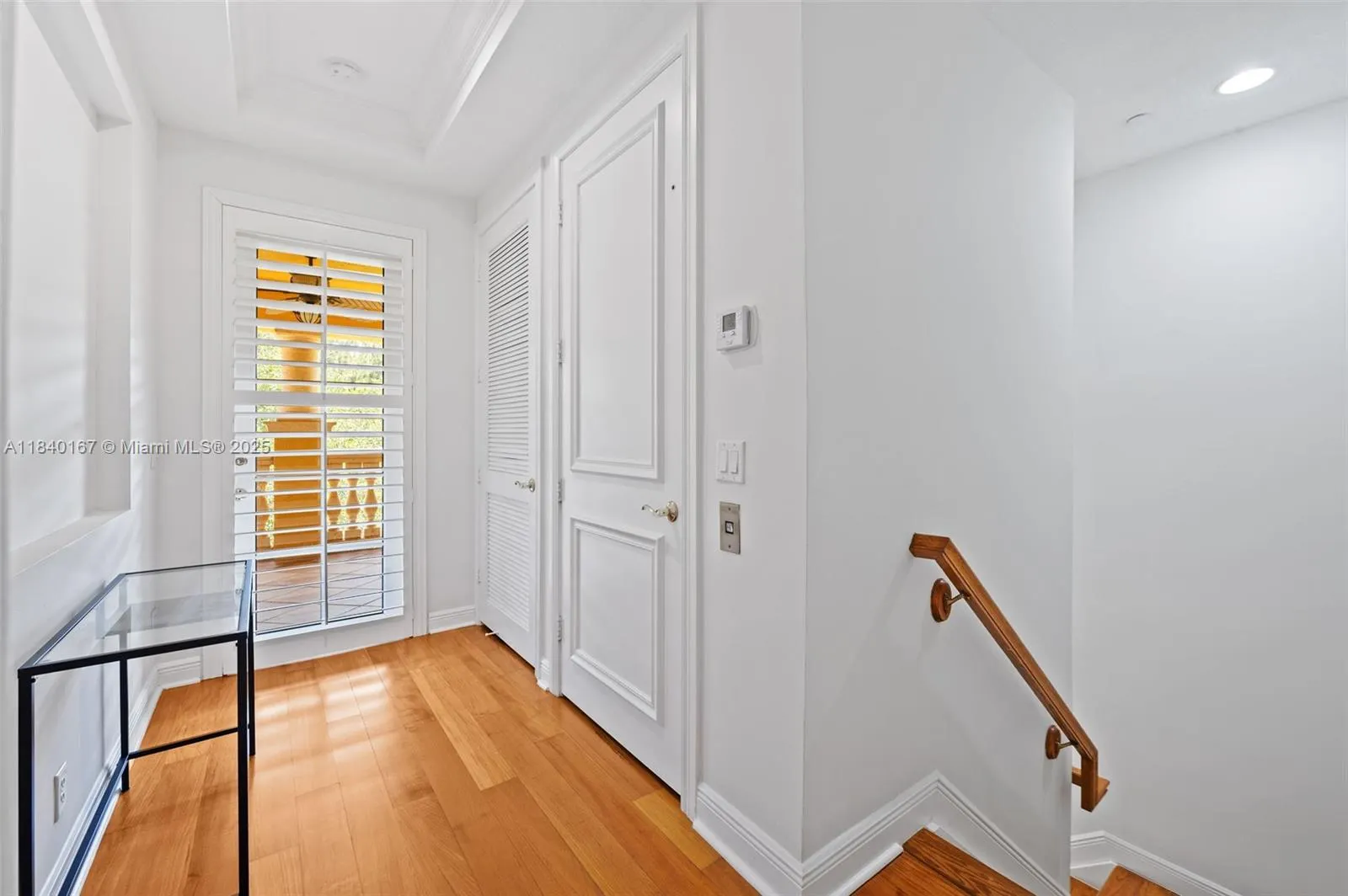 400 NE 69th Cir