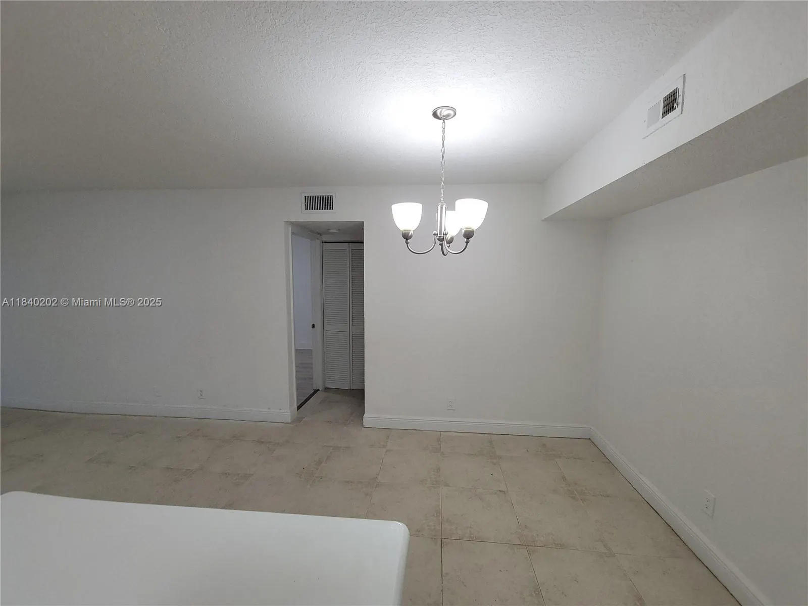 5740 Rock Island Rd, #278