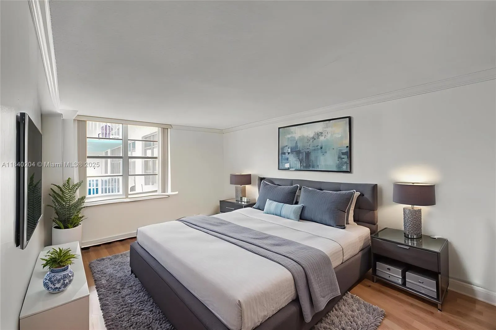 301 174th St, #2201