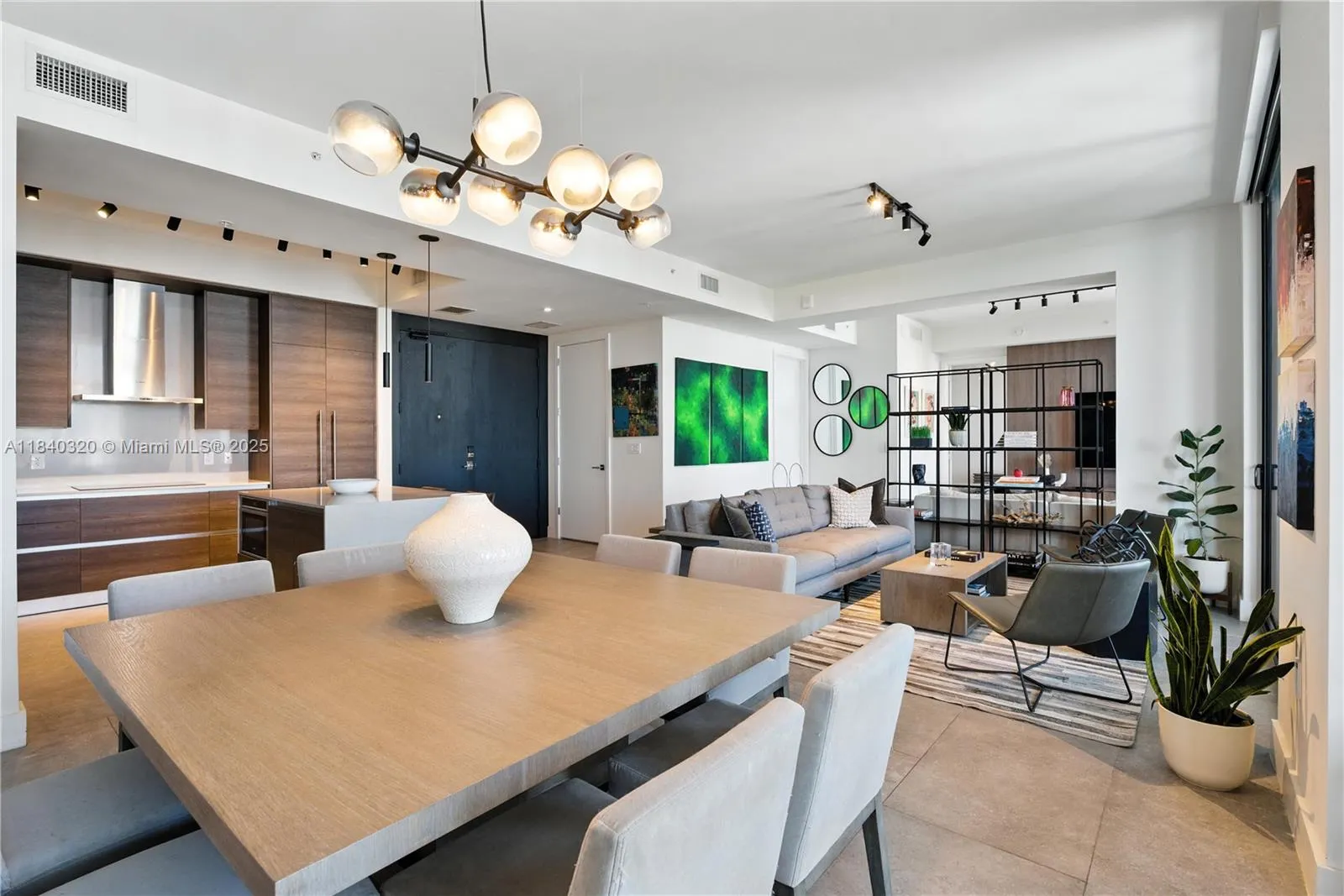 301 Altara Ave, #UPH1012