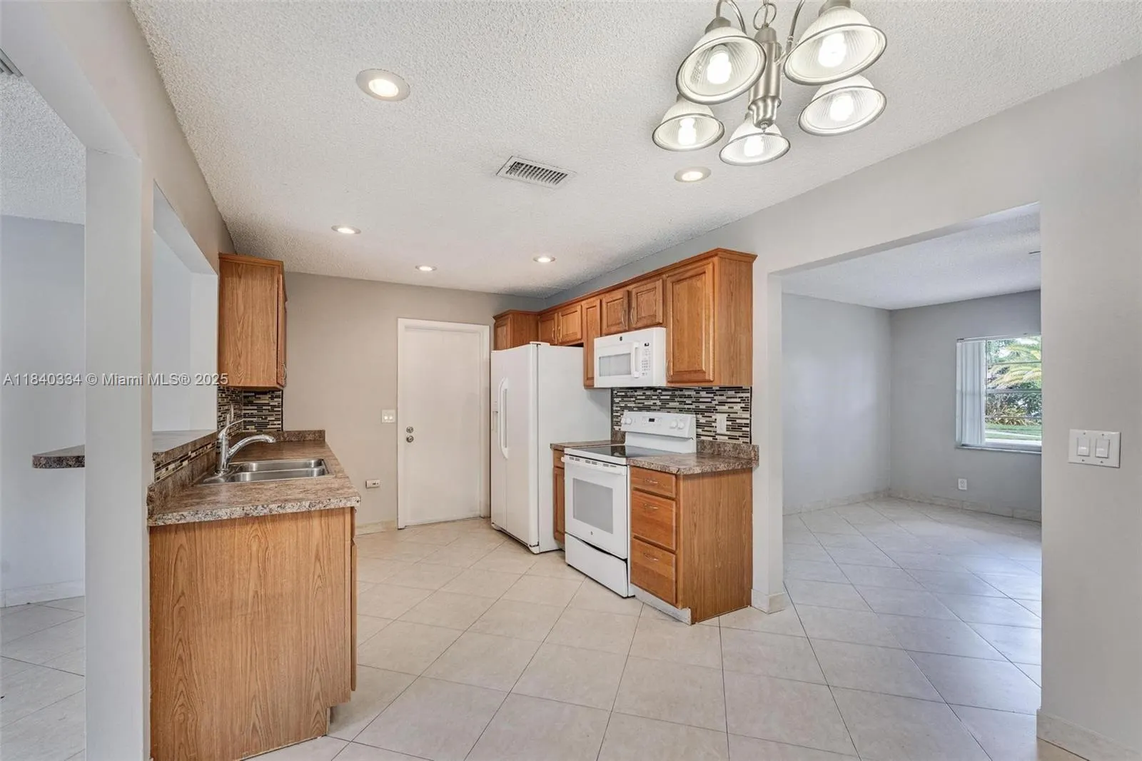 9285 Affirmed Ln