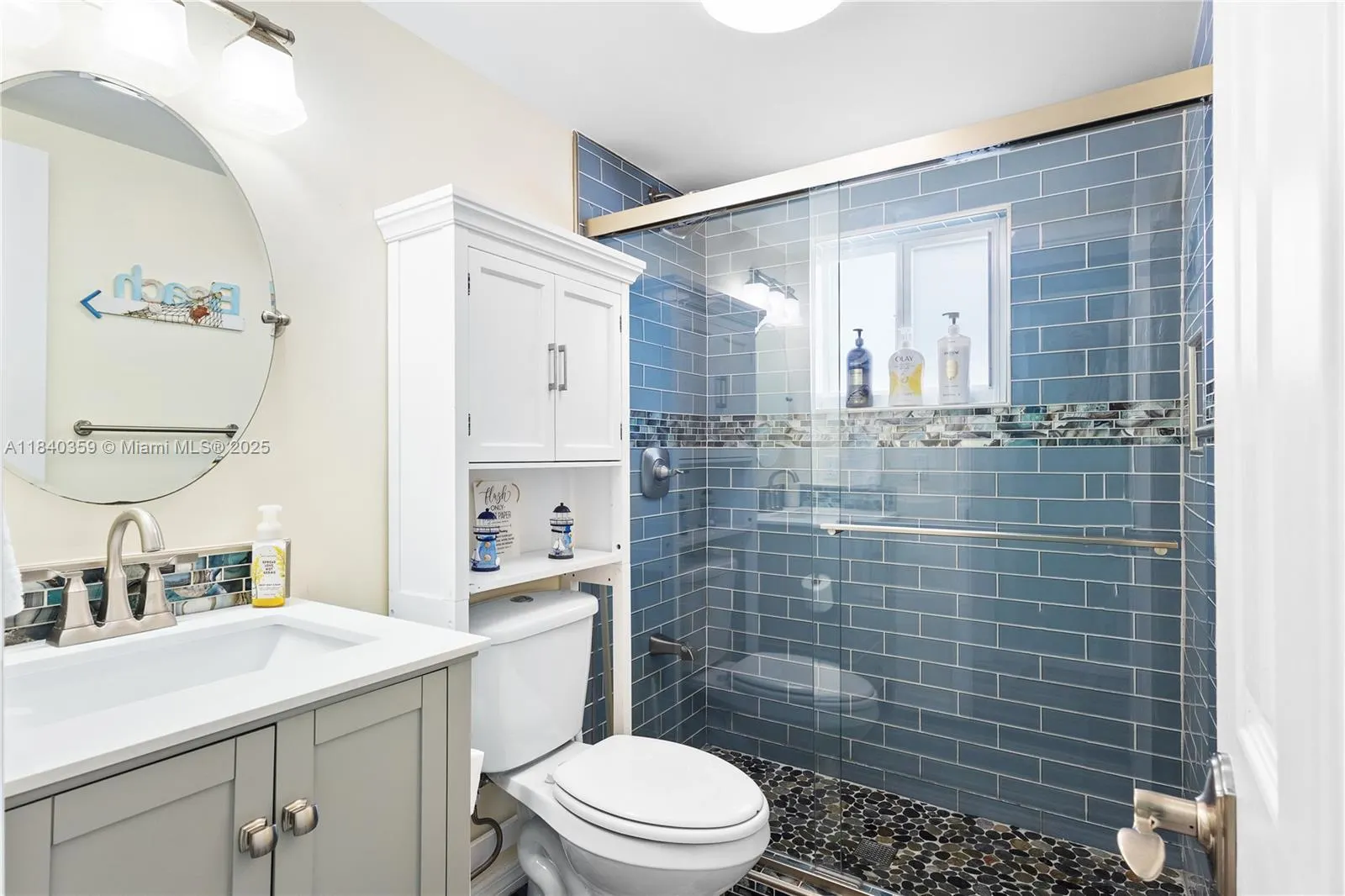 31 Avenue F