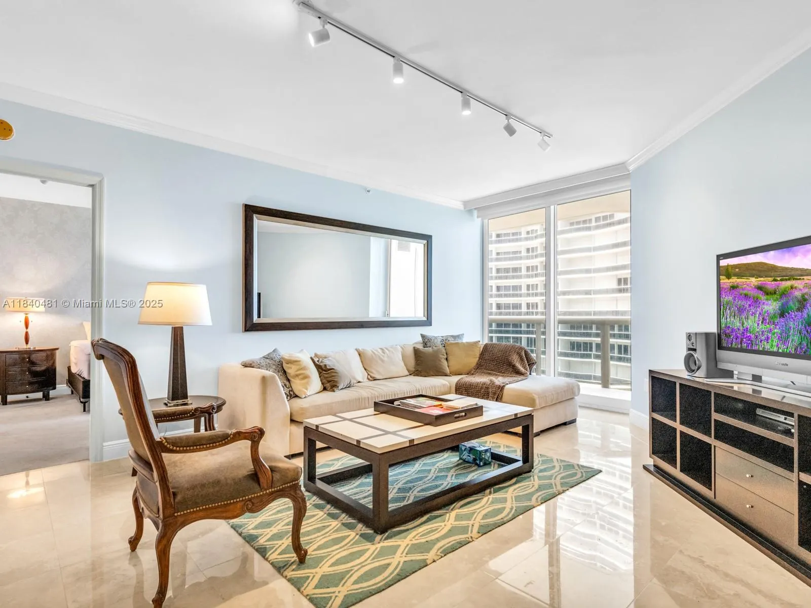 9595 Collins Ave, #N1009