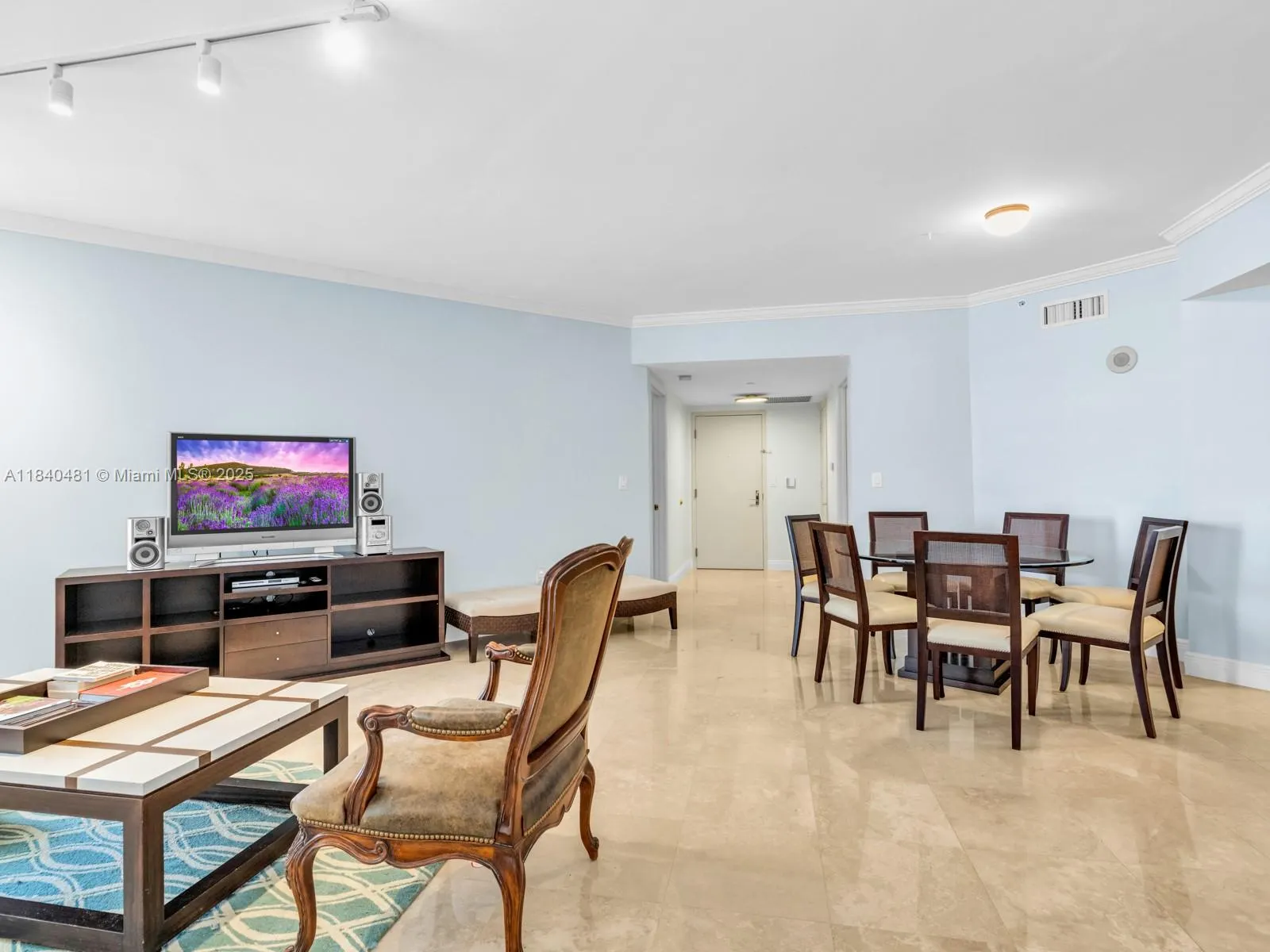 9595 Collins Ave, #N1009