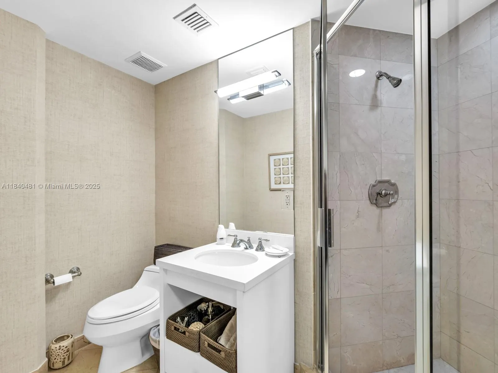 9595 Collins Ave, #N1009
