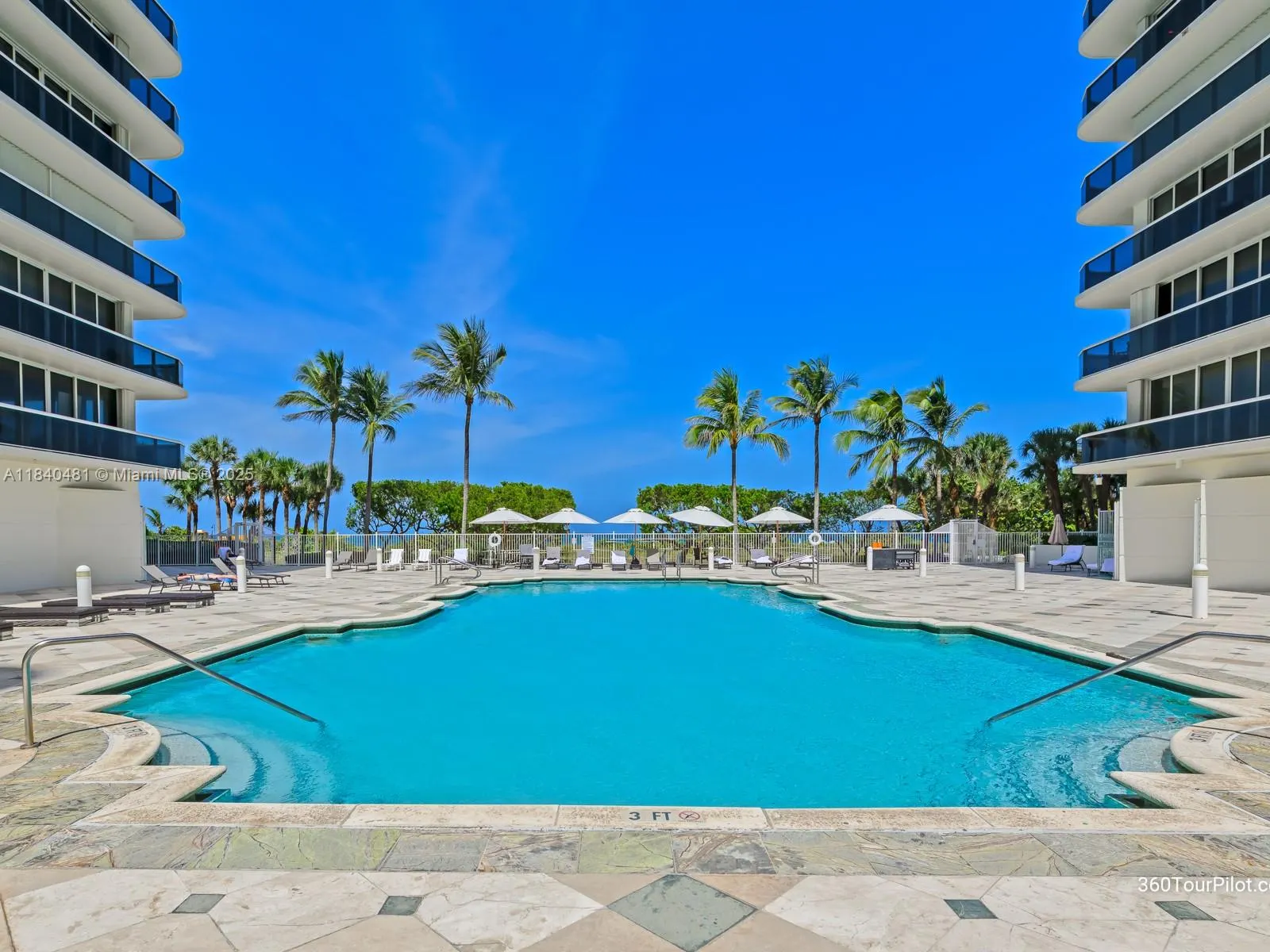 9595 Collins Ave, #N1009
