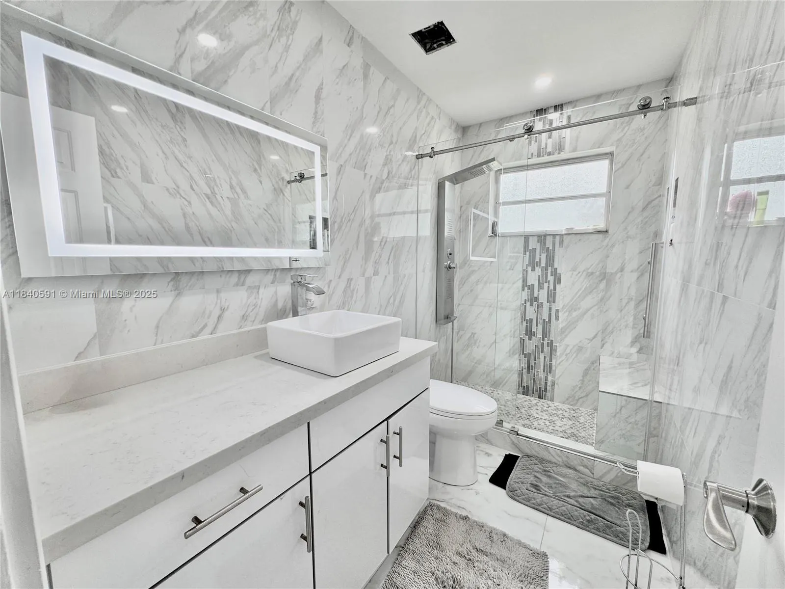 161 NW 46th Ter