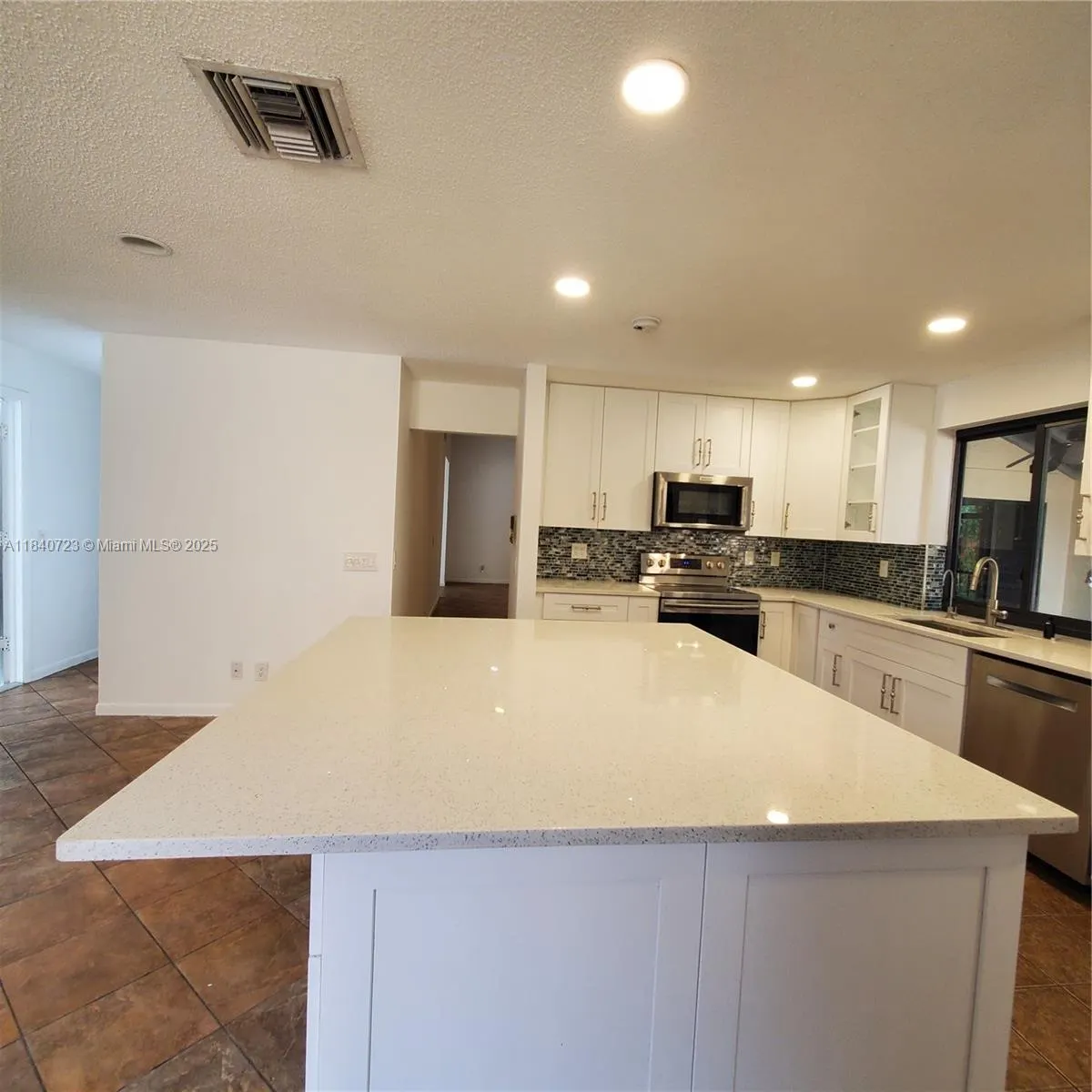 2159 Baton Rouge