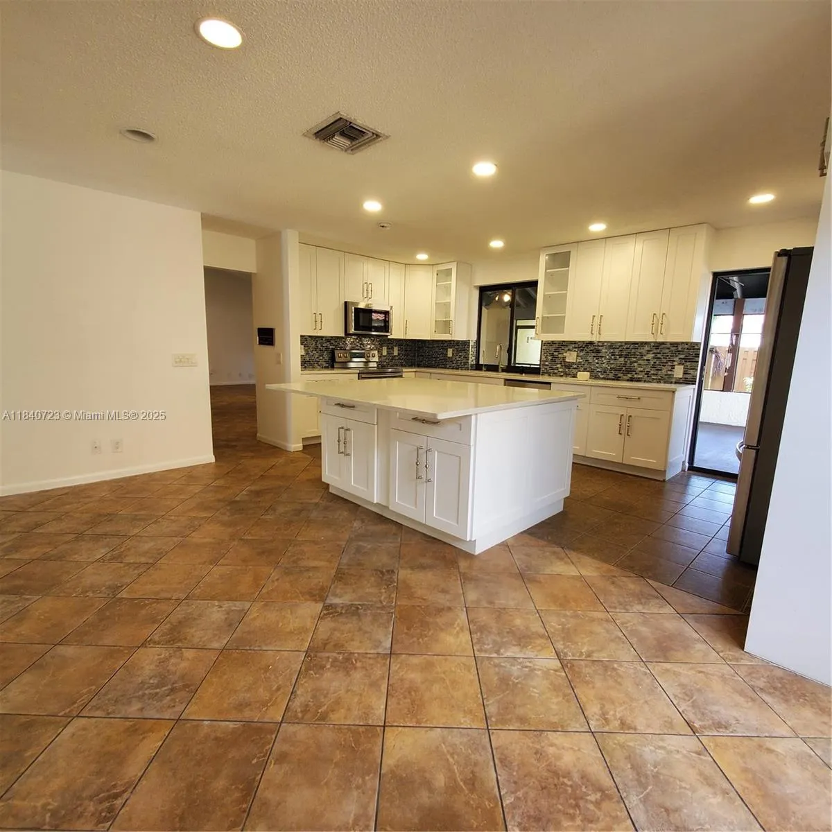2159 Baton Rouge