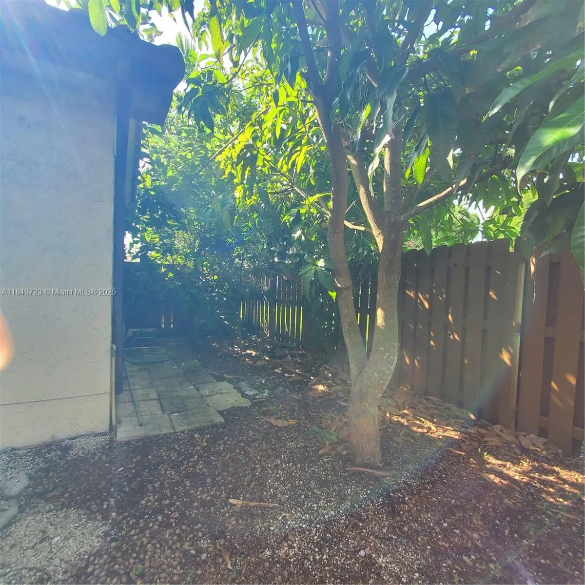 2159 Baton Rouge