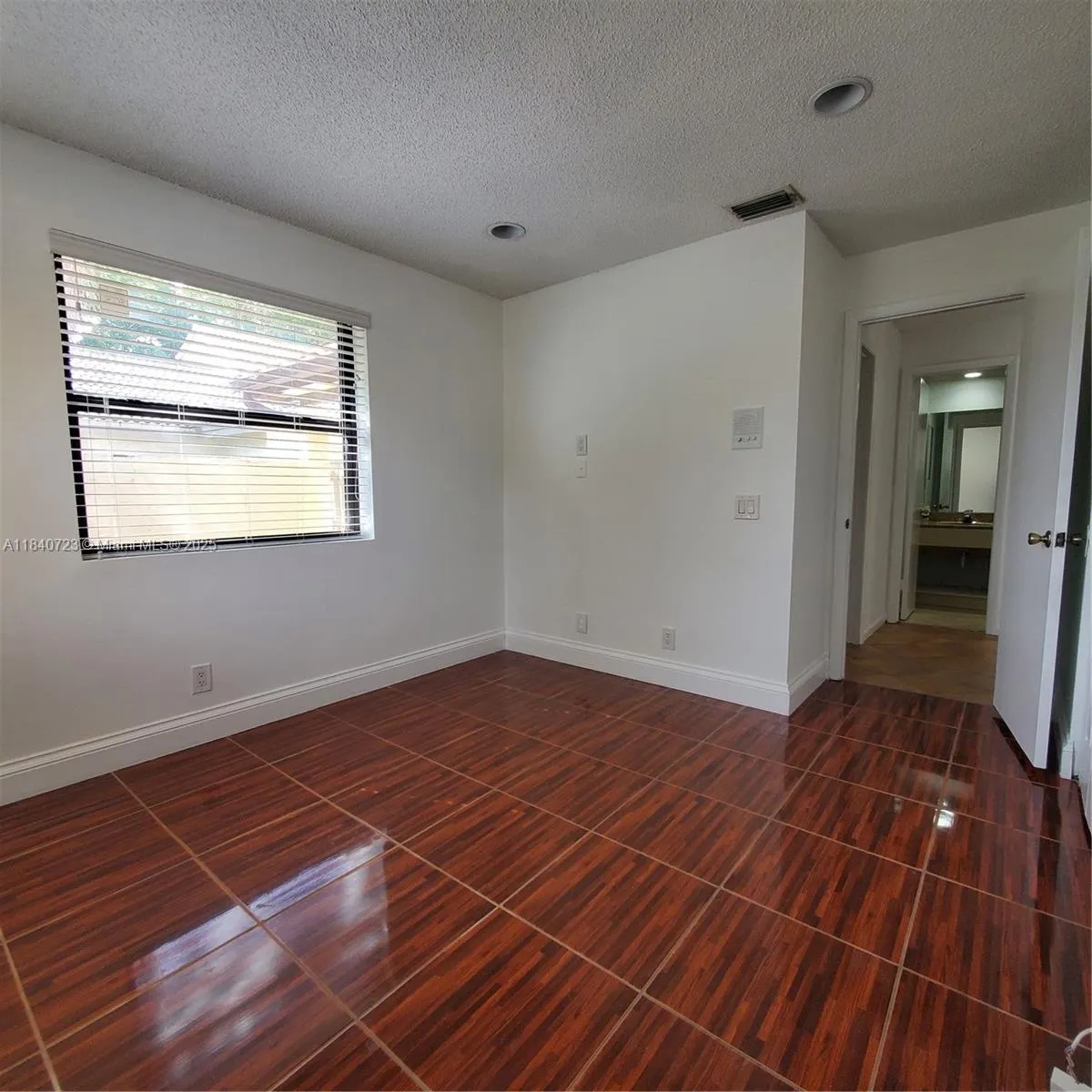 2159 Baton Rouge
