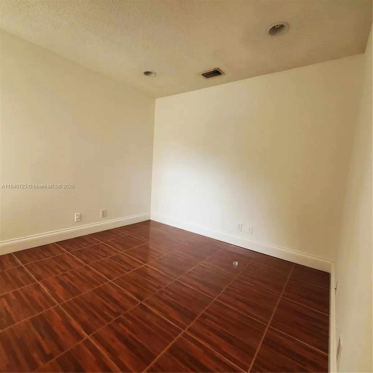2159 Baton Rouge