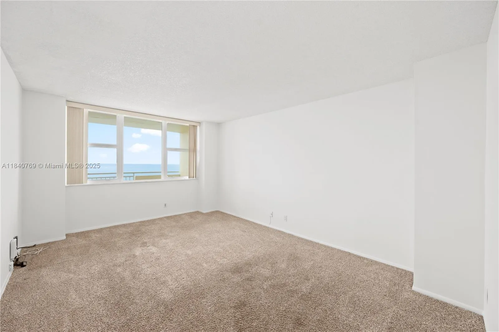 3180 S Ocean Dr, #1212