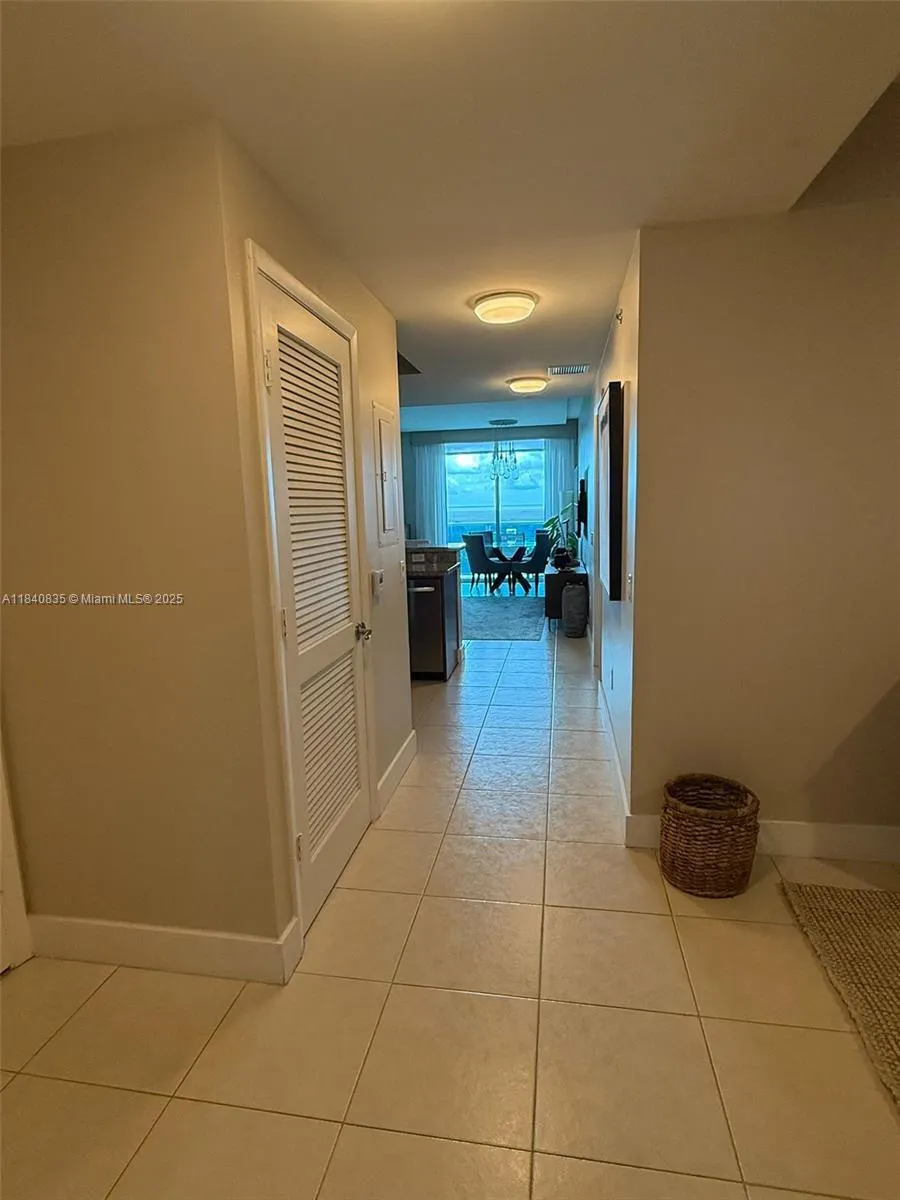 2641 N Flamingo Rd, #2607N