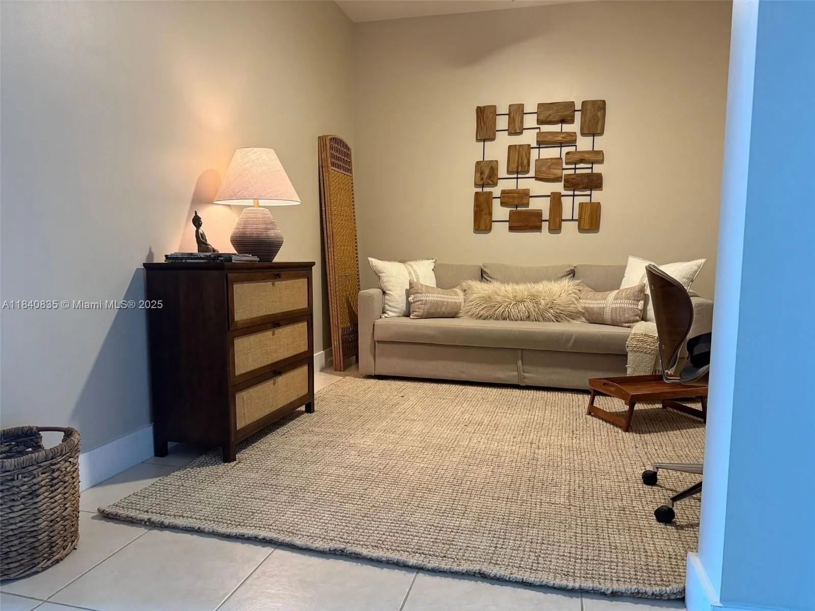 2641 N Flamingo Rd, #2607N