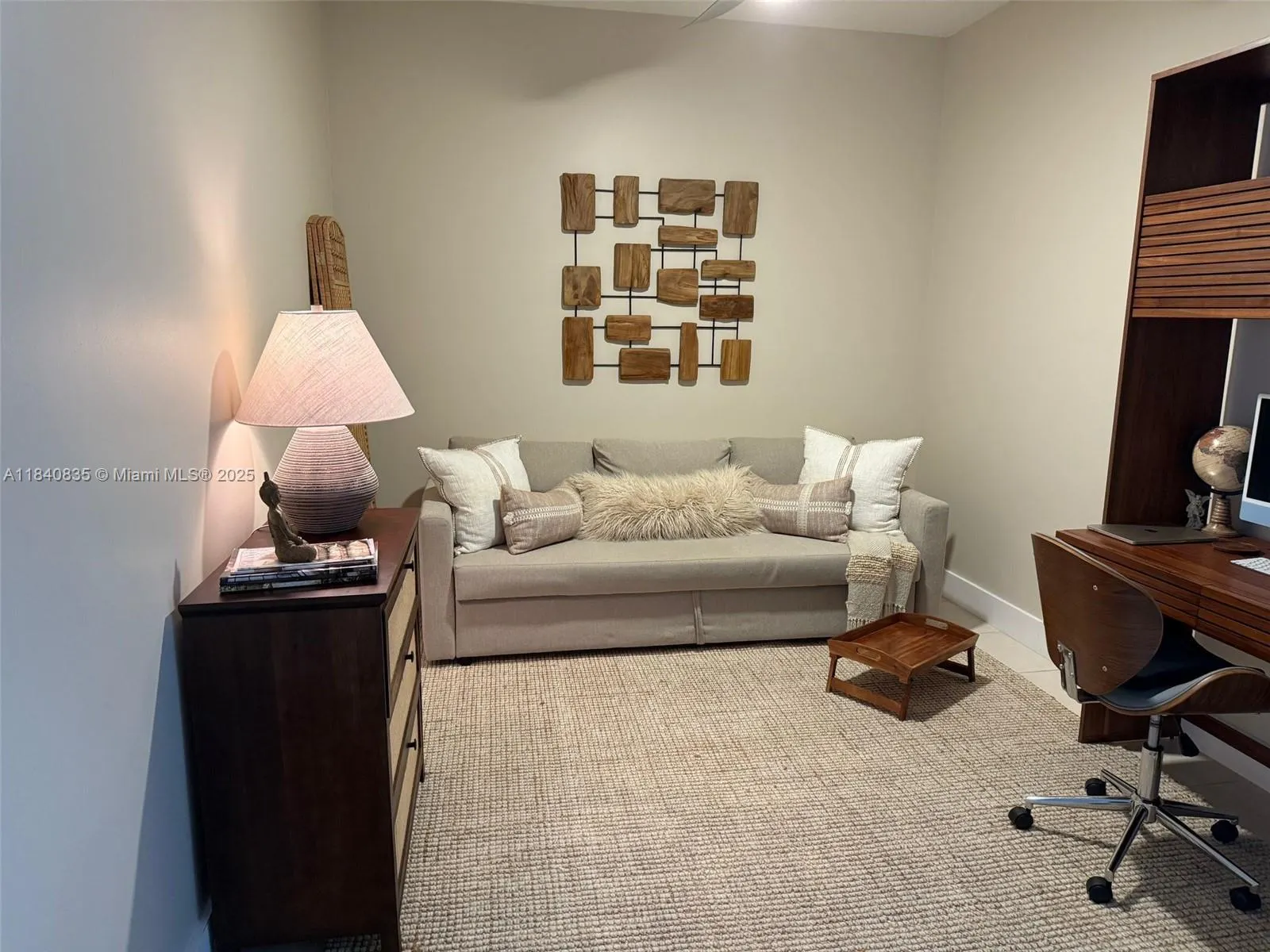 2641 N Flamingo Rd, #2607N