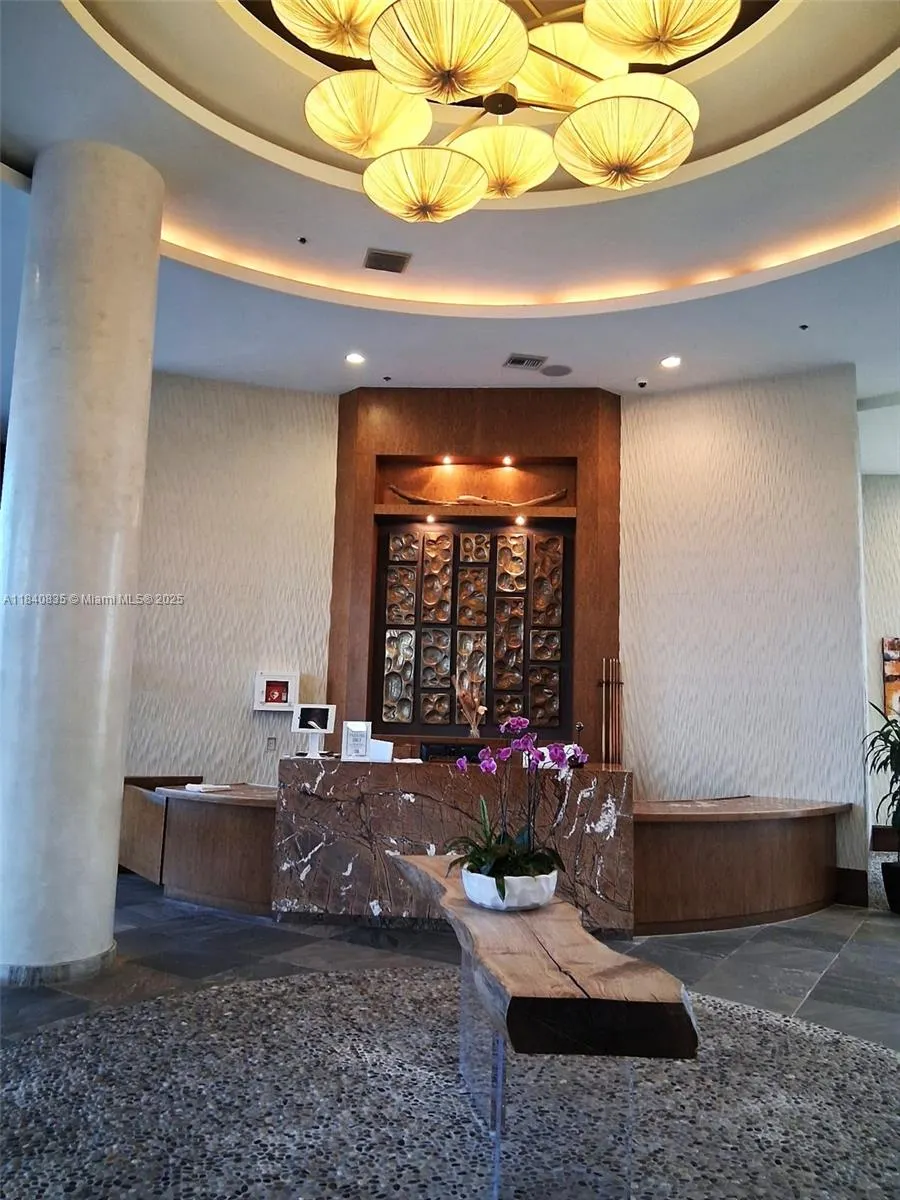 2641 N Flamingo Rd, #2607N