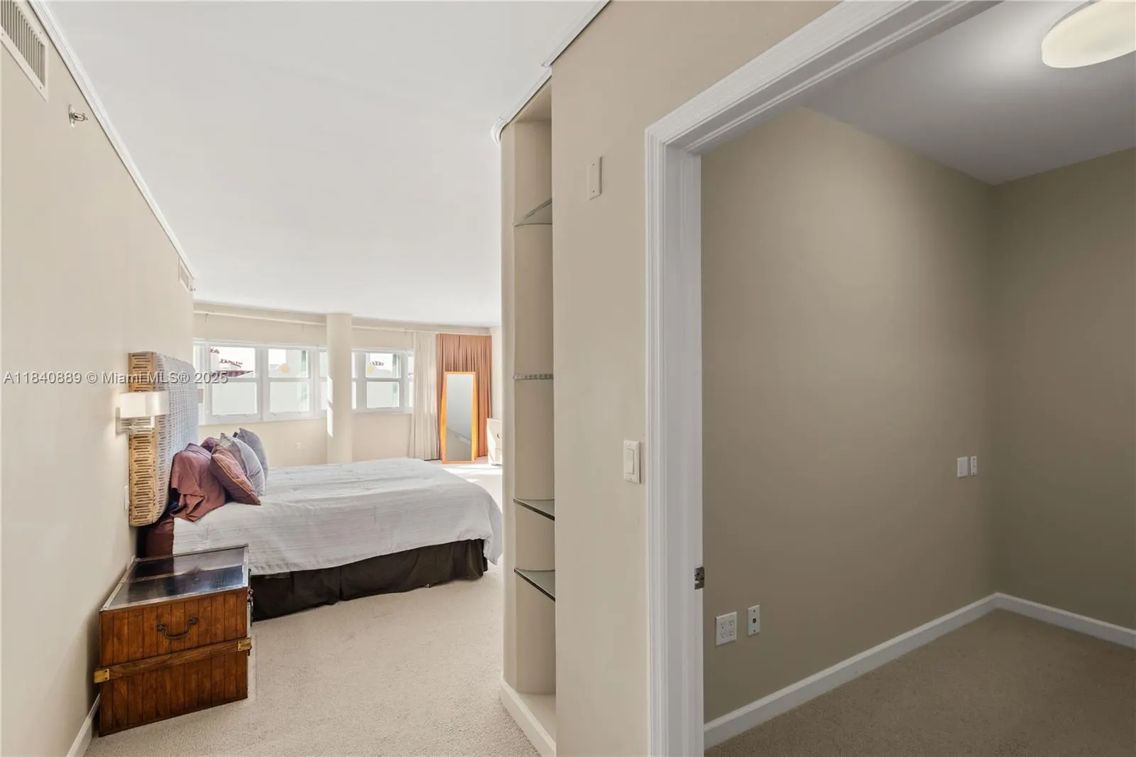 610 Valencia Ave, #503